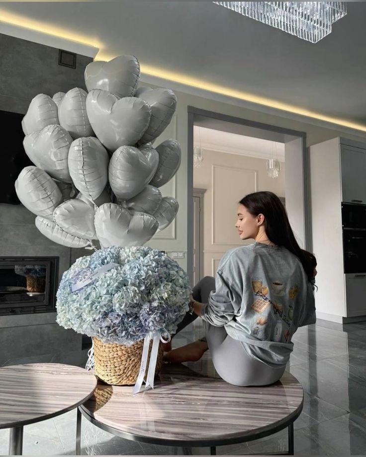 Baloane inimă gri cu hortensii
